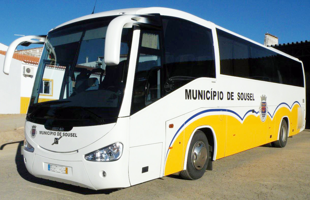 Câmara retoma Transportes Escolares esta segunda-feira