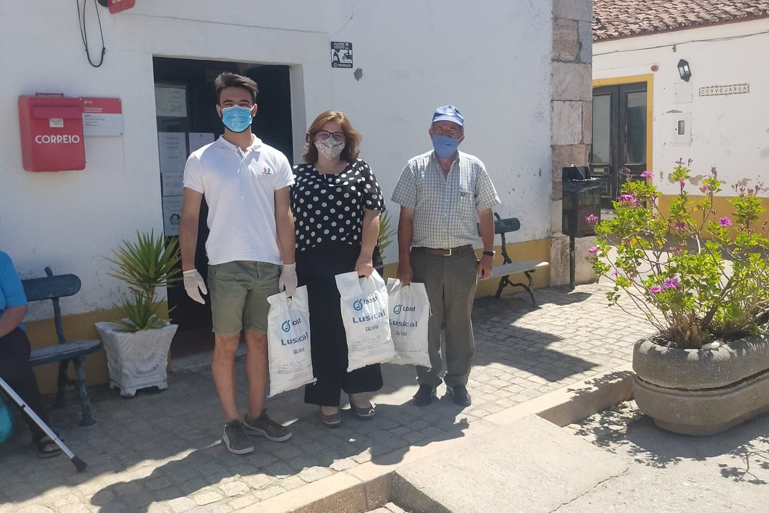 Cal já está disponível nas Juntas de Freguesia