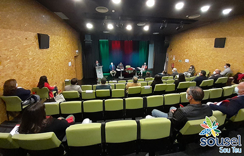 AUDITÓRIO DA BIBLIOTECA ACOLHEU SESSÃO SOLENE DAS COMEMORAÇÕES DO 47.º ANIVERSÁRIO DO 25 DE ABRIL