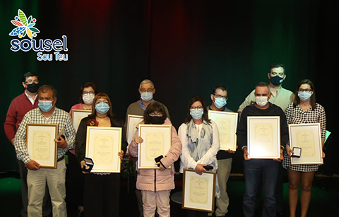 CÂMARA HOMENAGEIA TRABALHADORES MUNICIPAIS