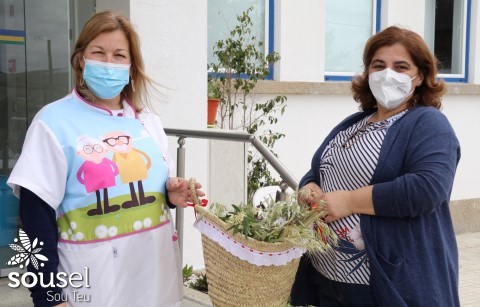 CÂMARA ASSINALOU DIA DA ESPIGA JUNTO DA POPULAÇÃO