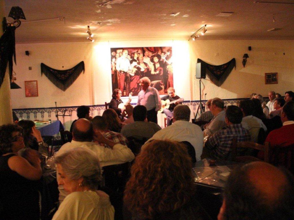 Associação Vozes do Fado