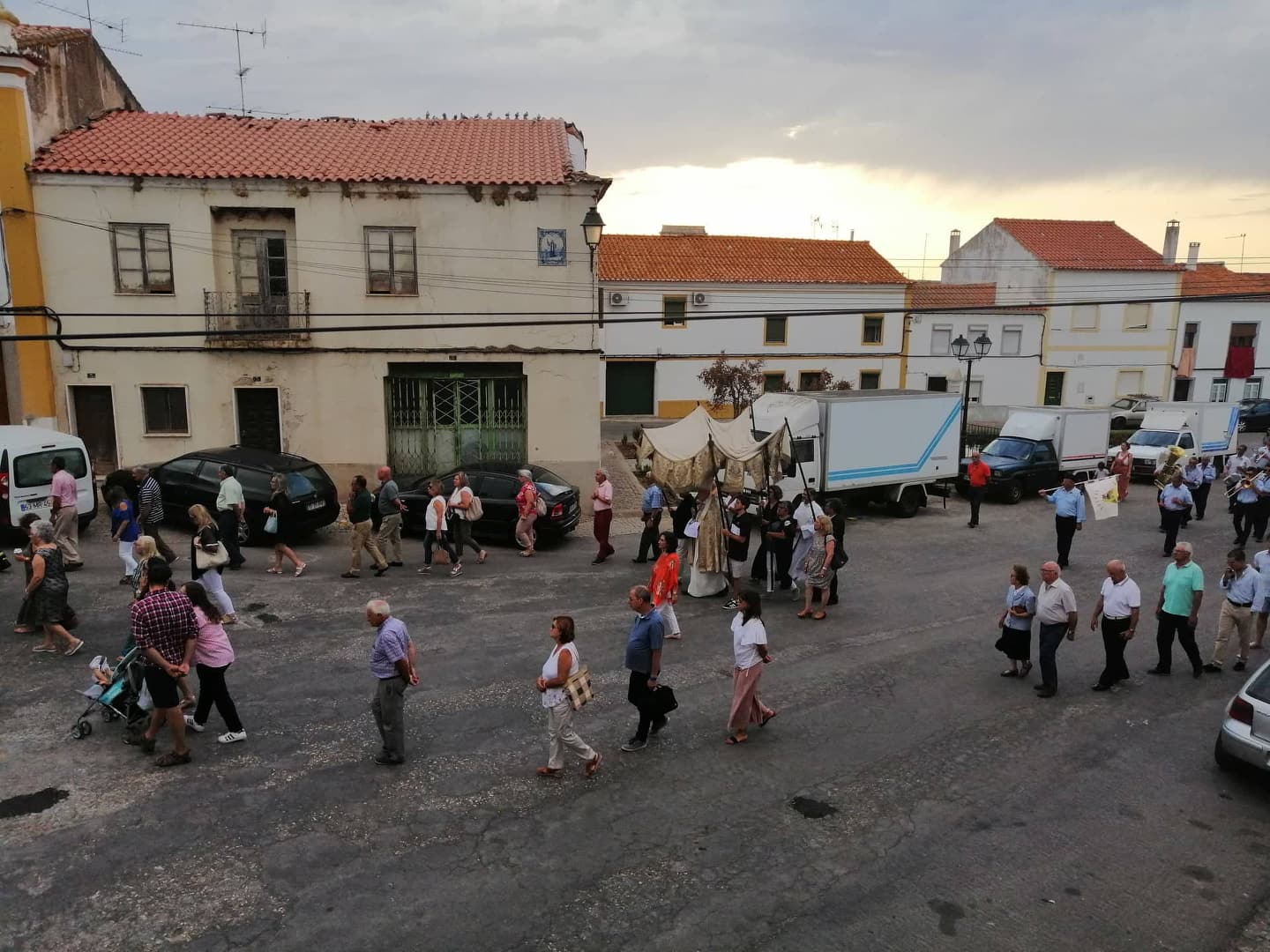 69276953 452798561972084 2633928233740926976 n