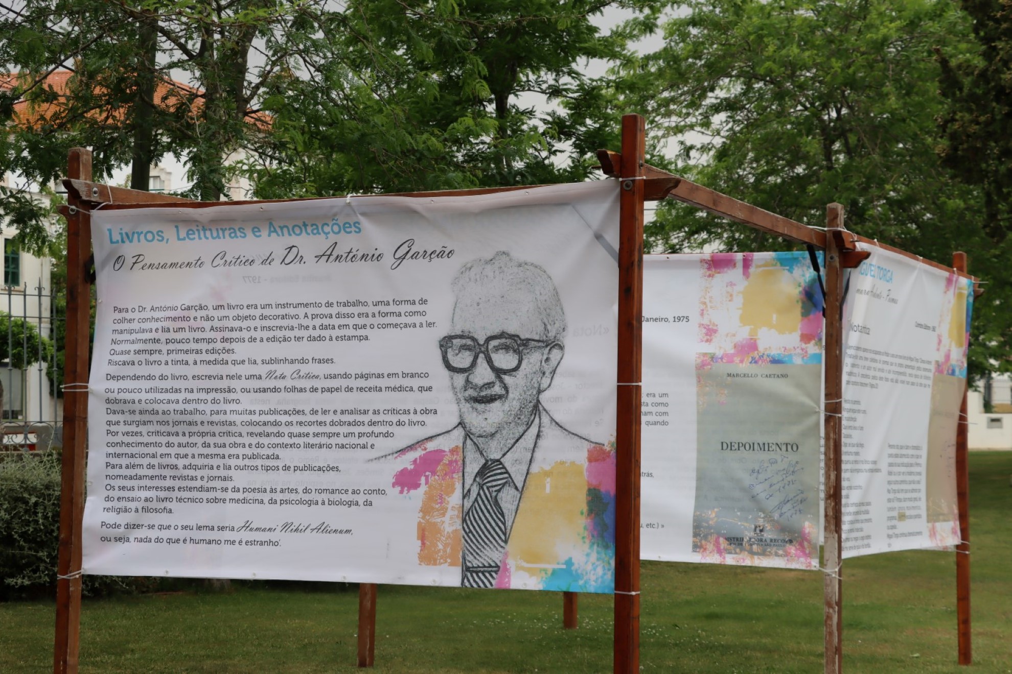 Visite as exposições de homenagem ao Dr. António Garção