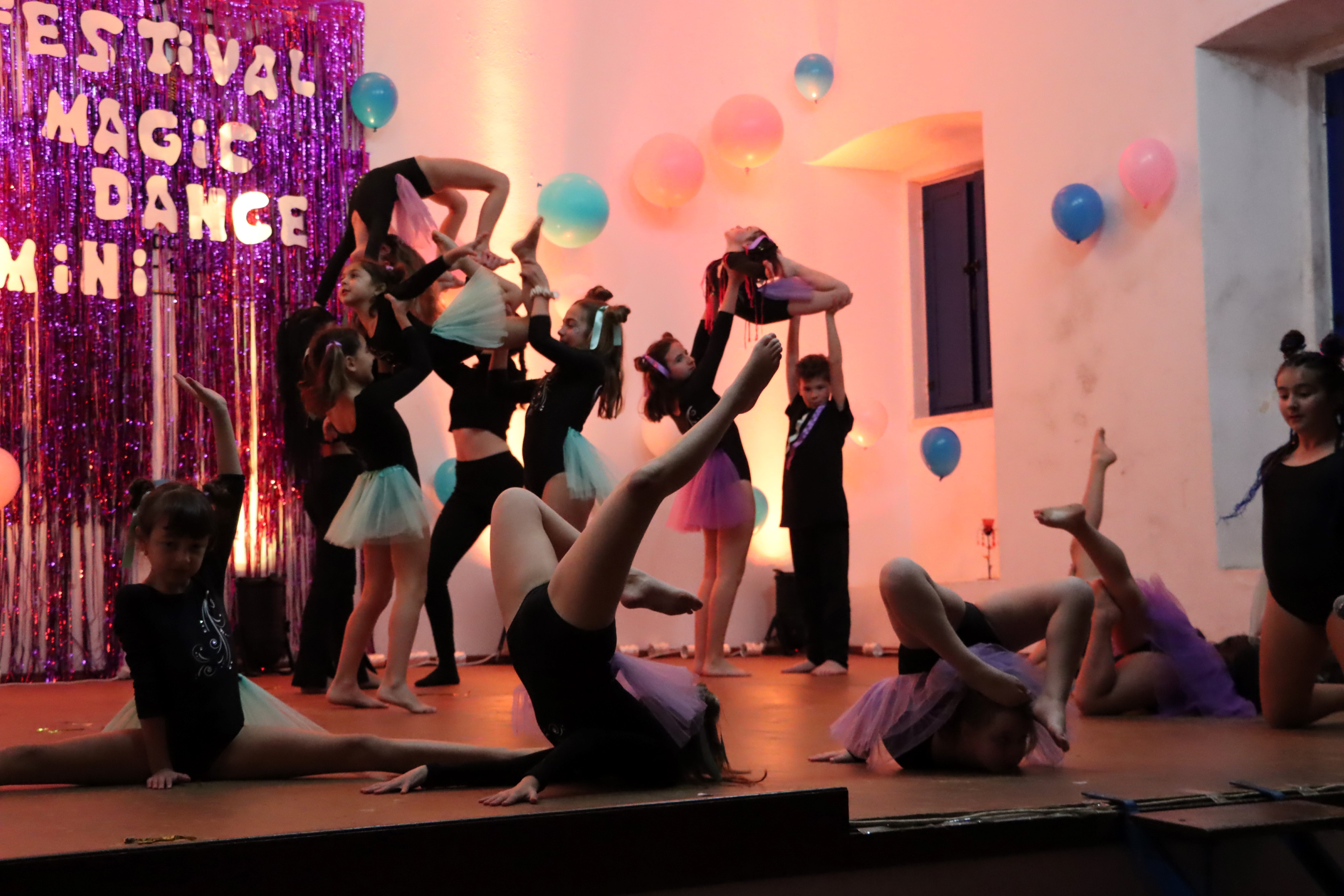 Festival de Dança enche sede do Atlético Clube de Sousel