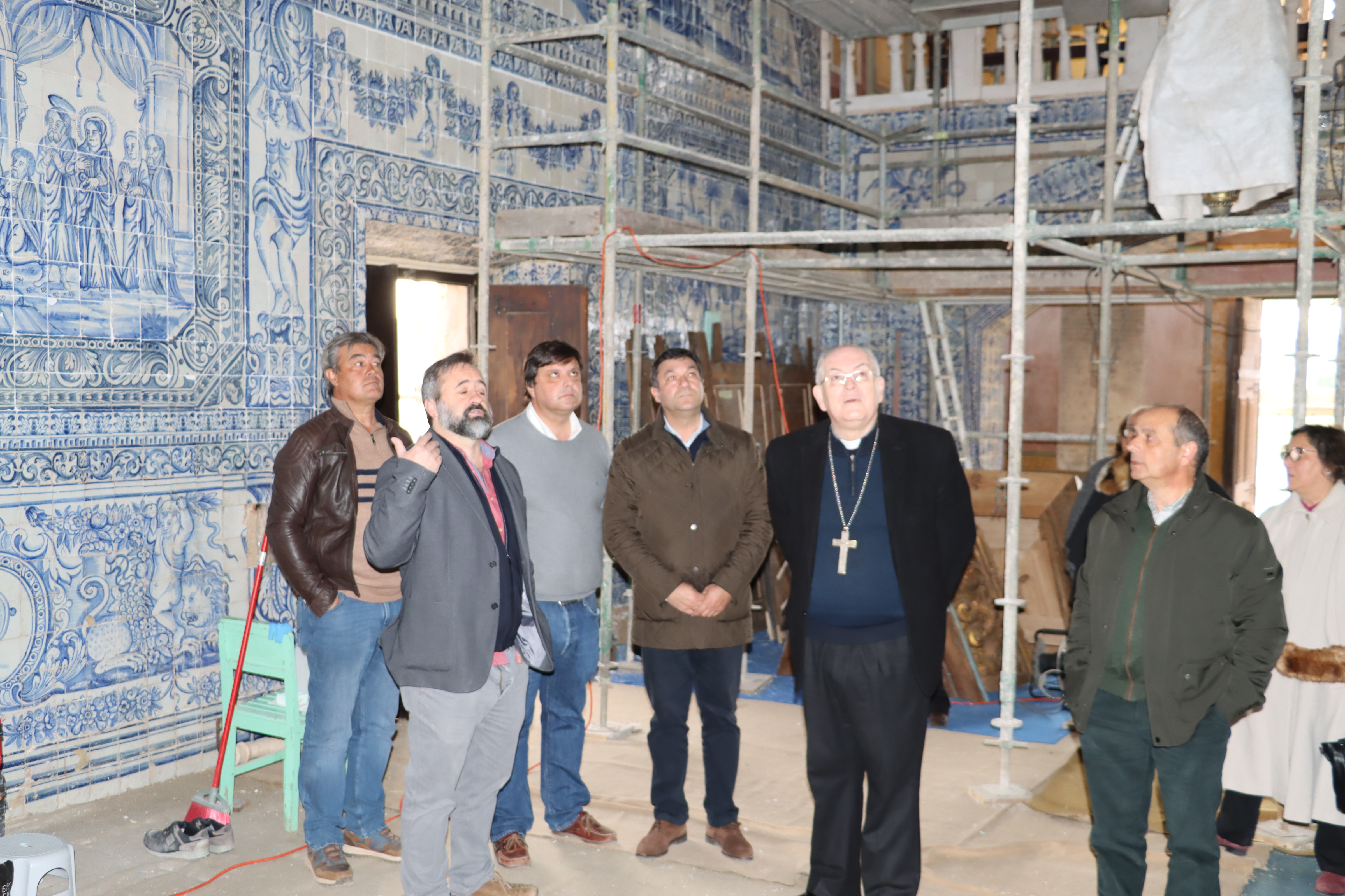 Arcebispo de Évora visitou a obra da Igreja da Nossa Senhora da Orada