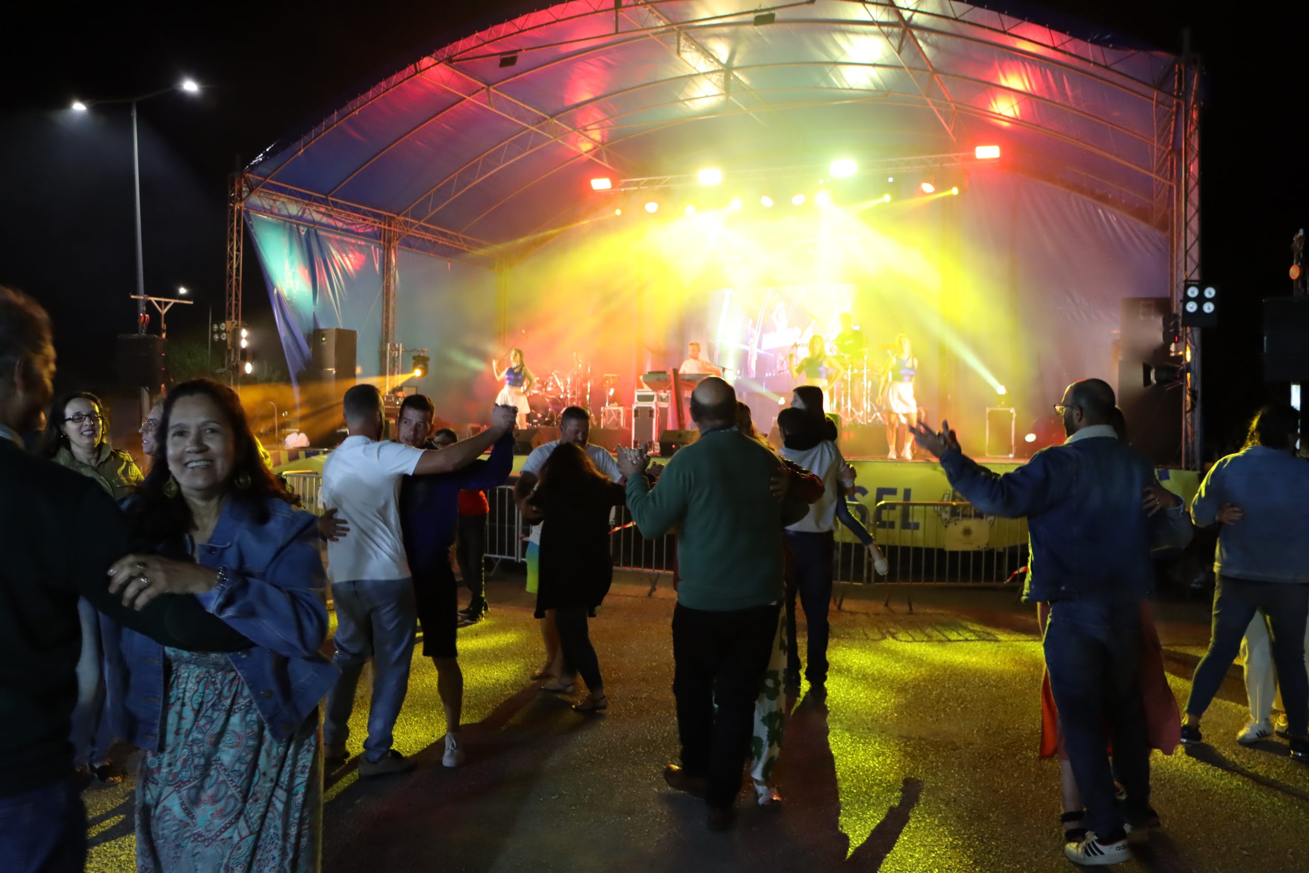 Dia da Freguesia de Cano marcado por muita animação