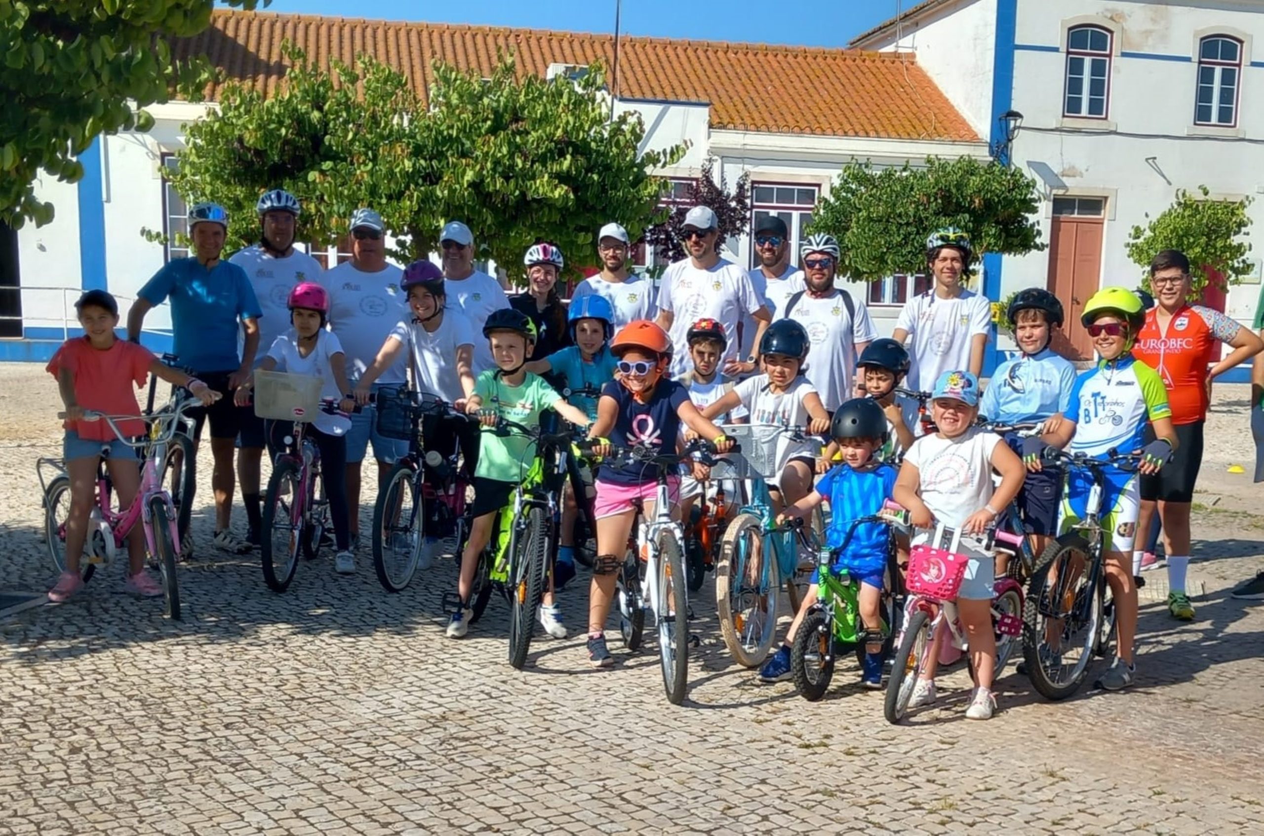 Associação Recreativa e Cultural de Sousel celebrou Dia Mundial da Criança com Passeio de BTT e Gincana