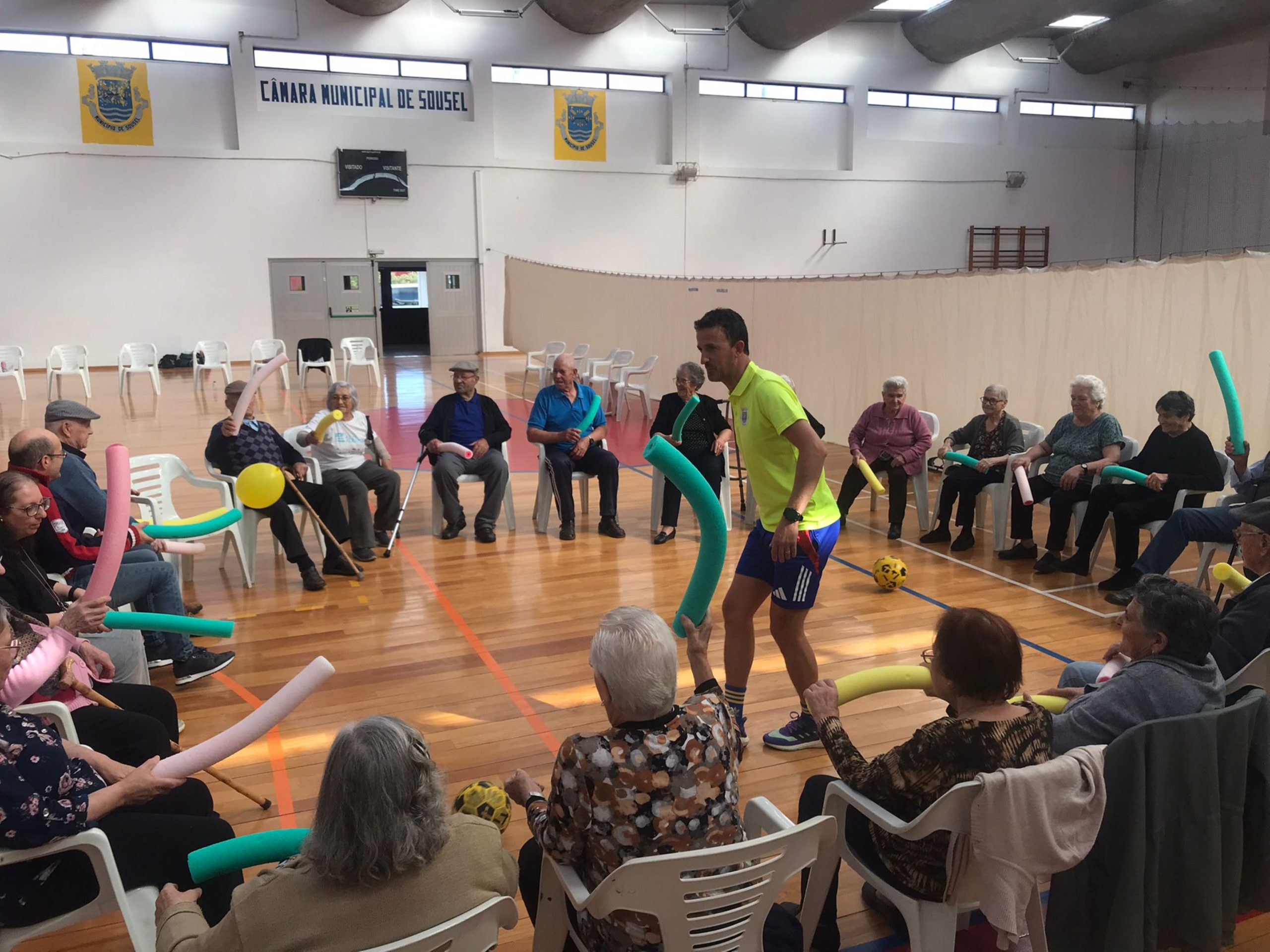 Movimento Gente Grande em Grande retoma aulas de ginástica no Pavilhão
