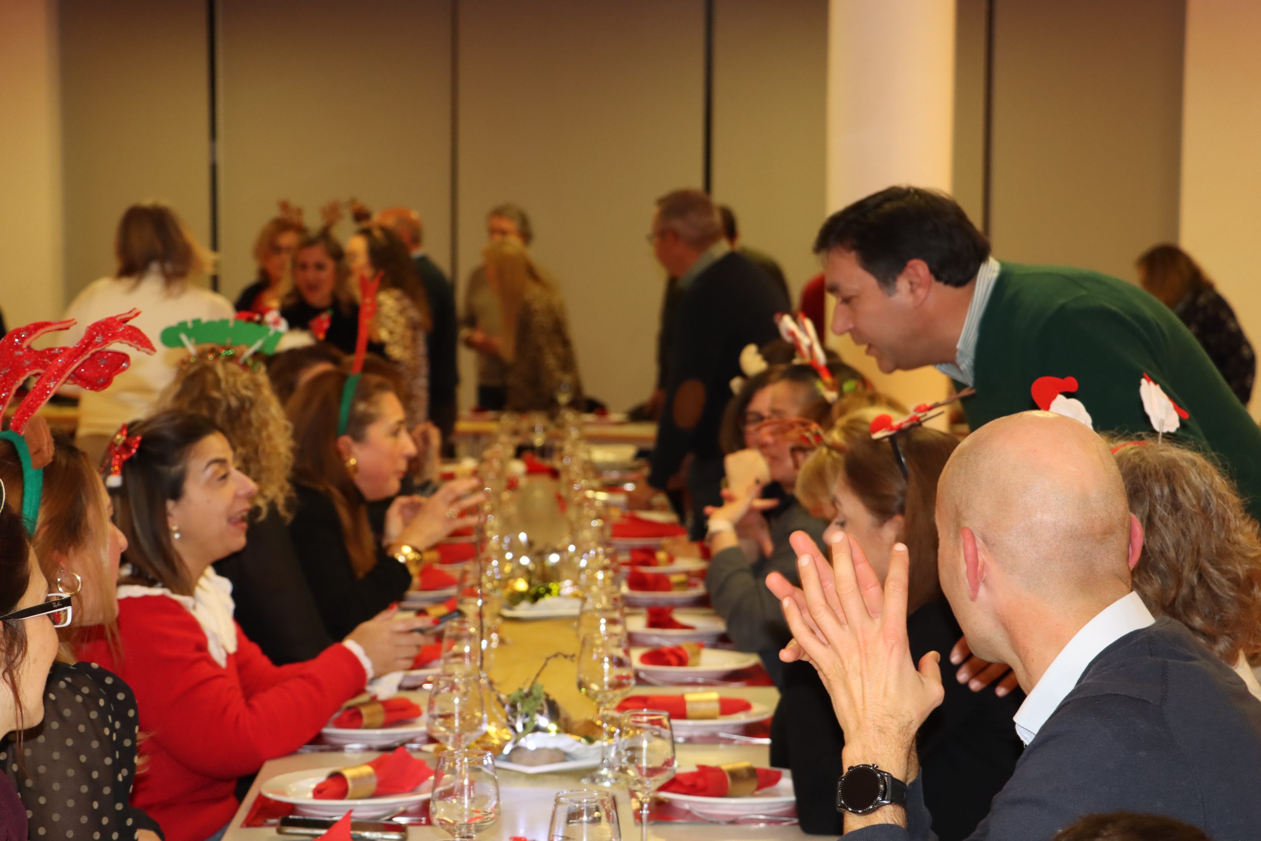 Jantar de Natal da Comunidade Escolar de Sousel celebra a união e o espírito festivo