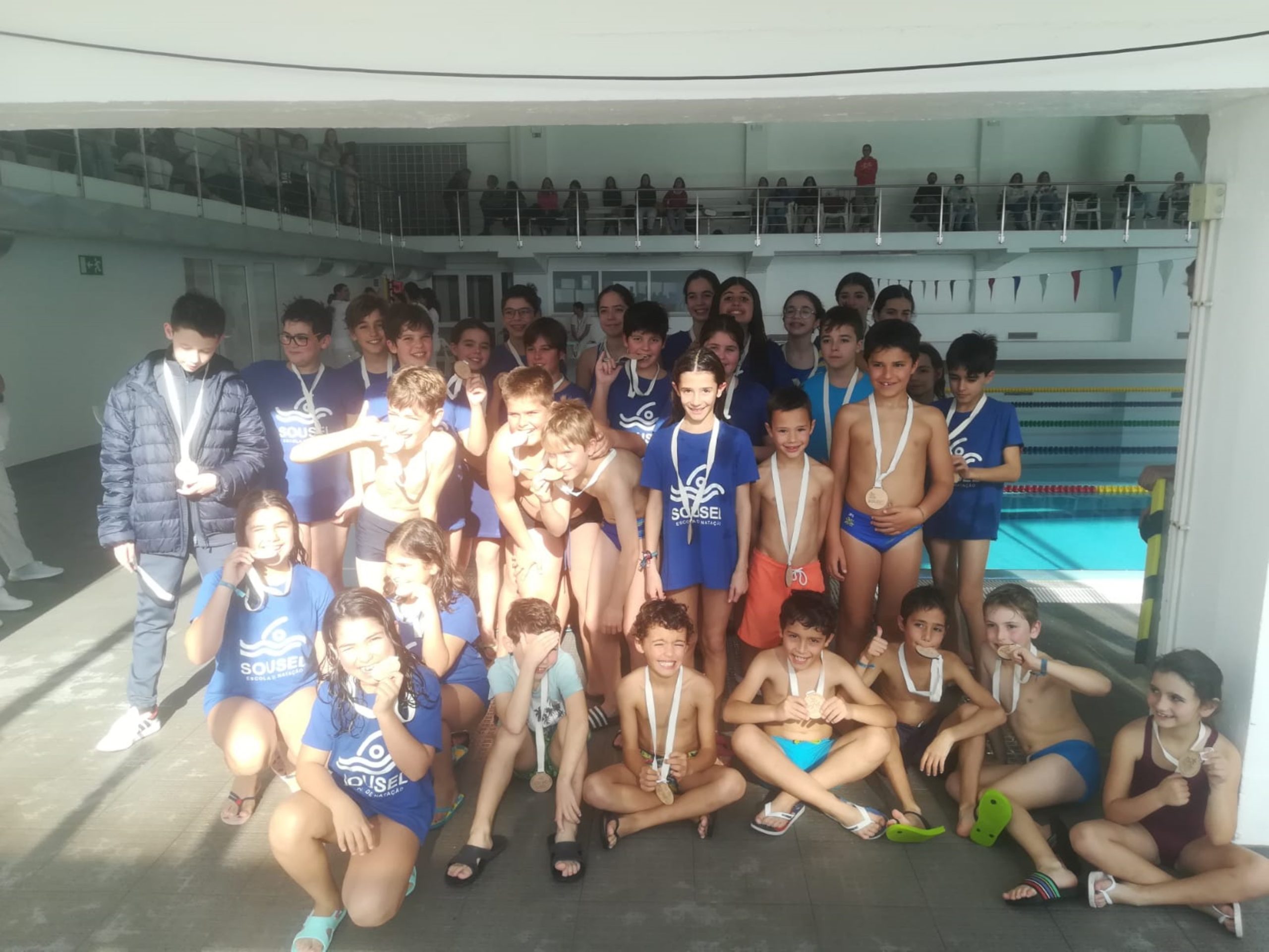 Atletas de Sousel brilham em Torneio de Natação