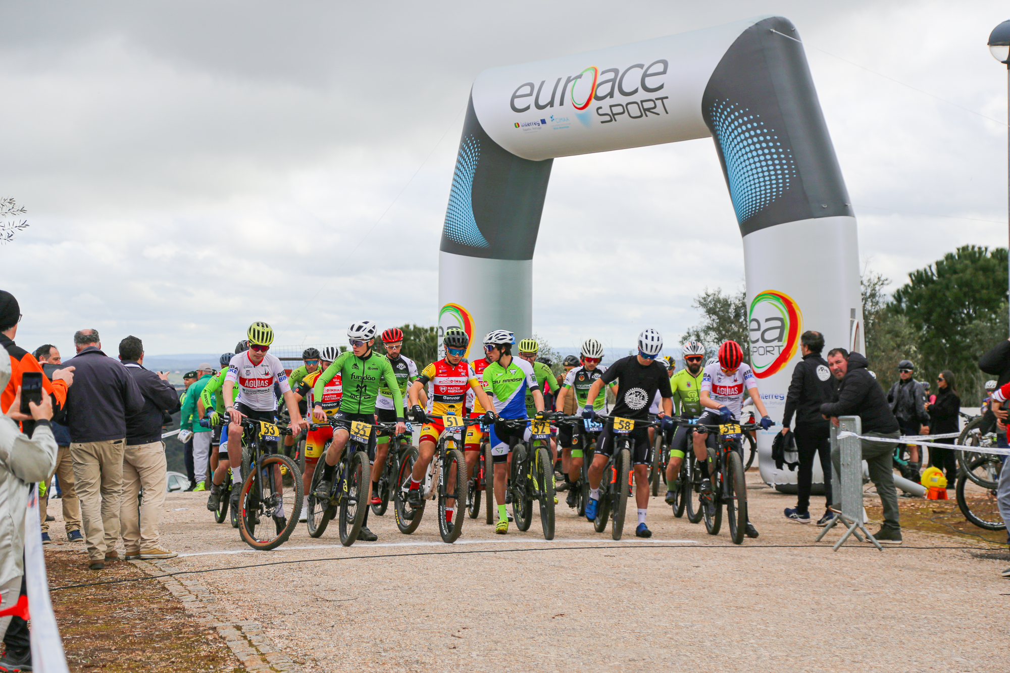 Sousel acolheu o XXVI Circuito de BTT do Alto Alentejo com atleta da terra a conquistar o 1º lugar