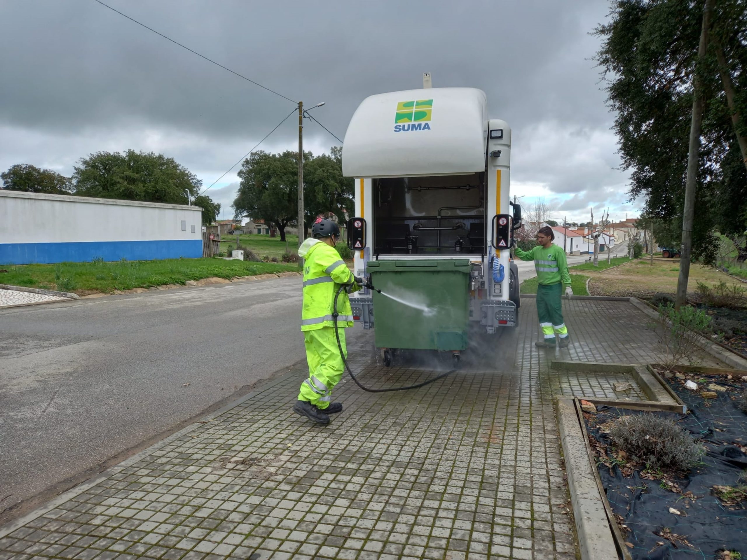 Sousel reforça higienização dos contentores para um concelho mais limpo