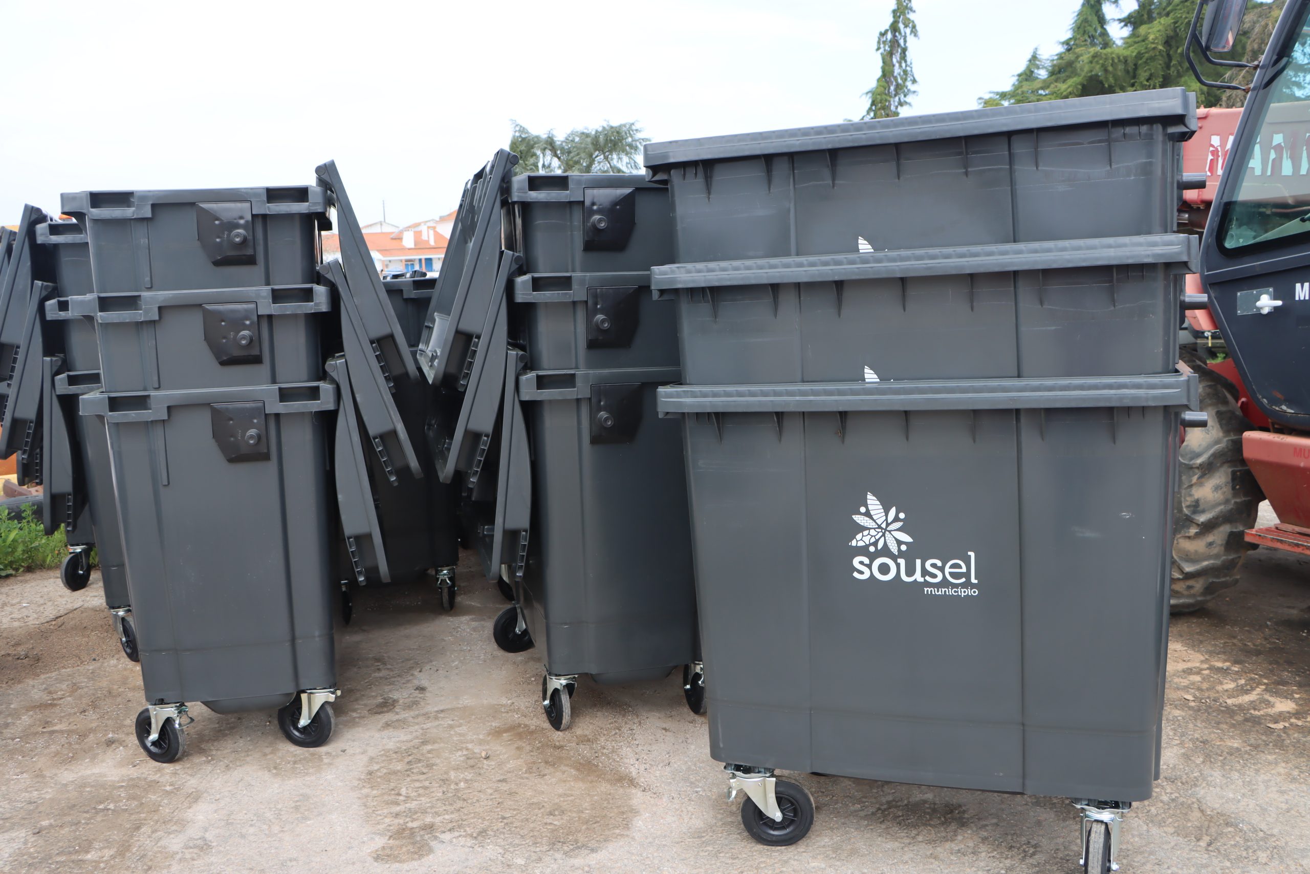 Concelho de Sousel adquire novos contentores para melhorar recolha de resíduos sólidos