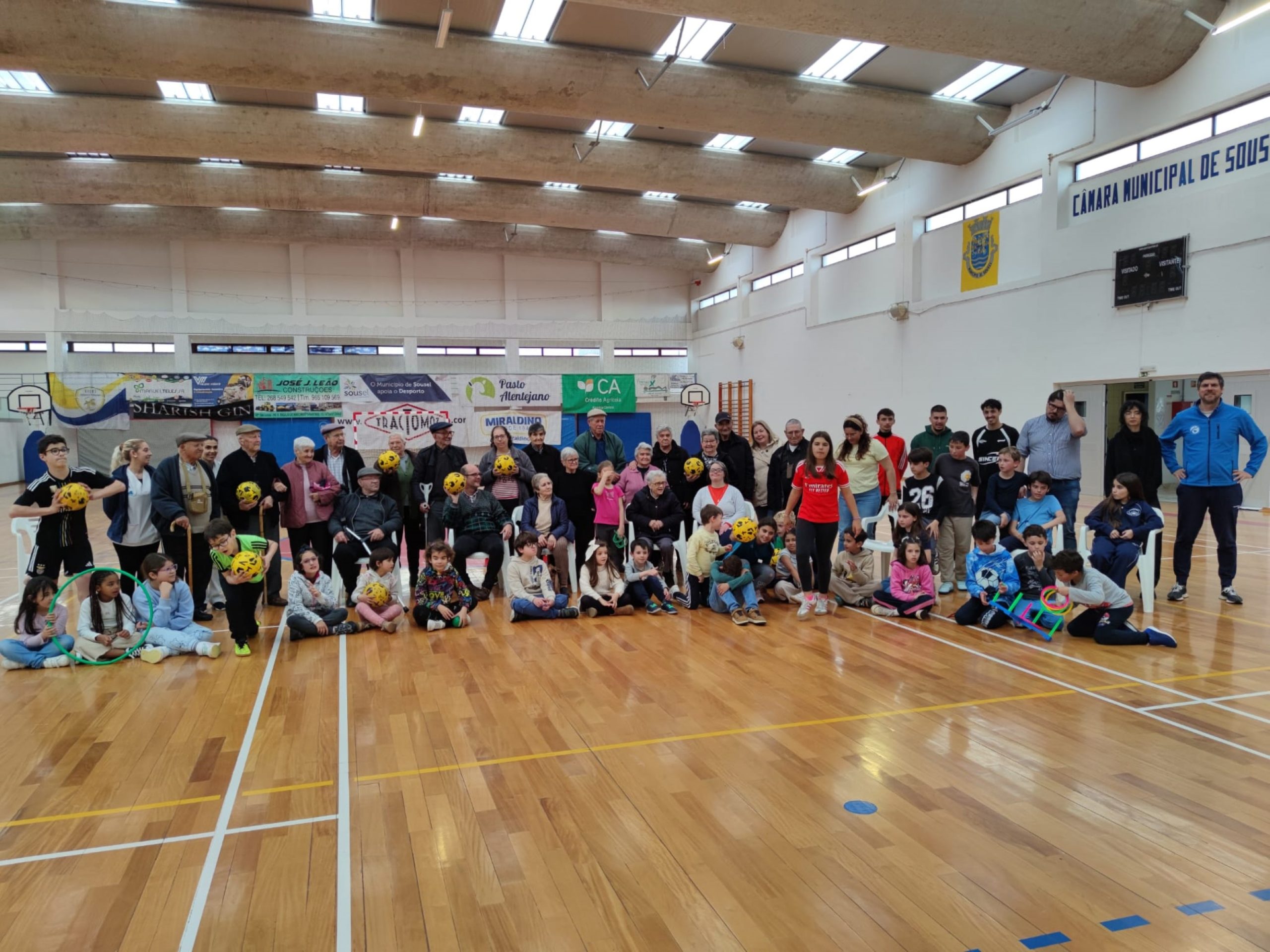 Encontro entre gerações proporciona momentos de diversão