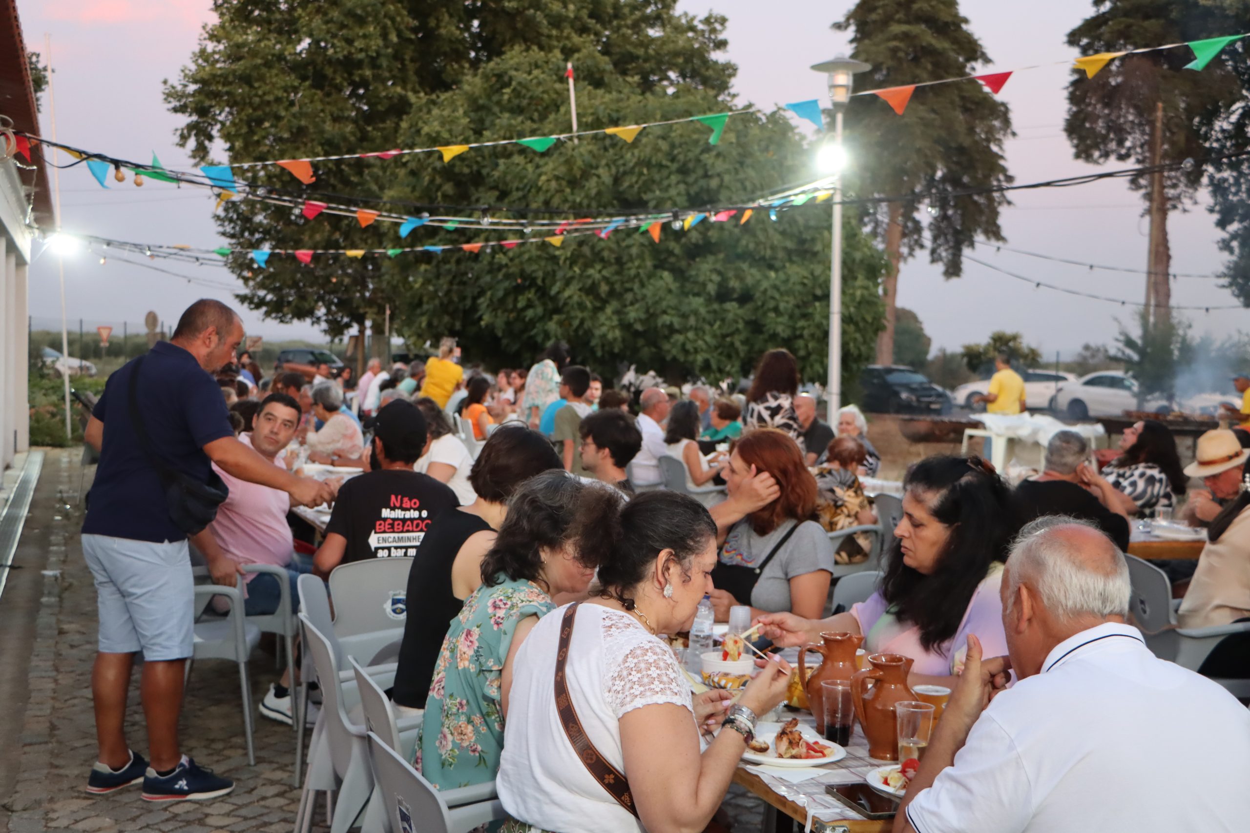 Animação e convívio marcaram a tradicional Sardinhada do Centro Social Adriano Rovisco dos Santos