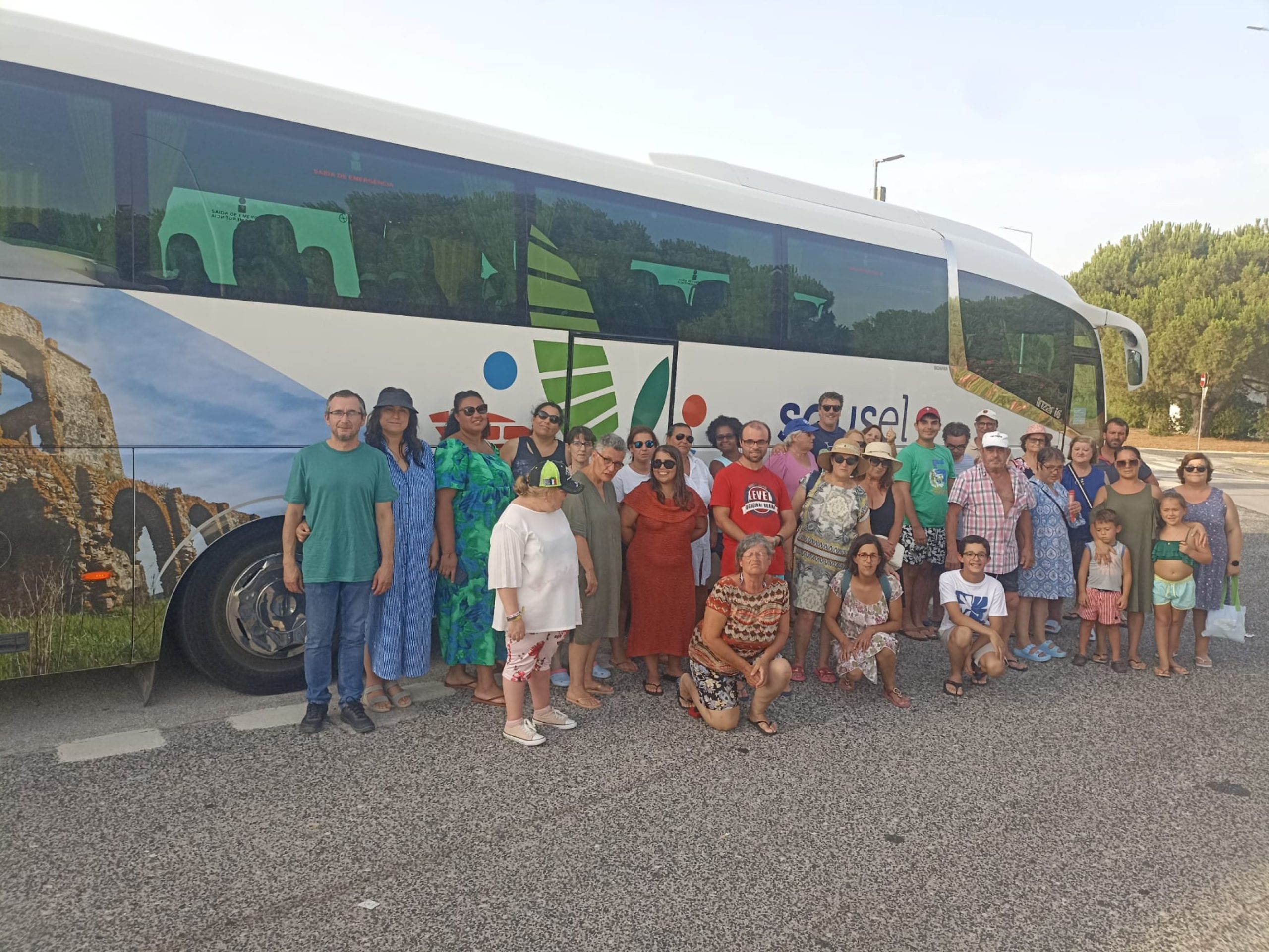 Município de Sousel proporcionou dia na praia a munícipes