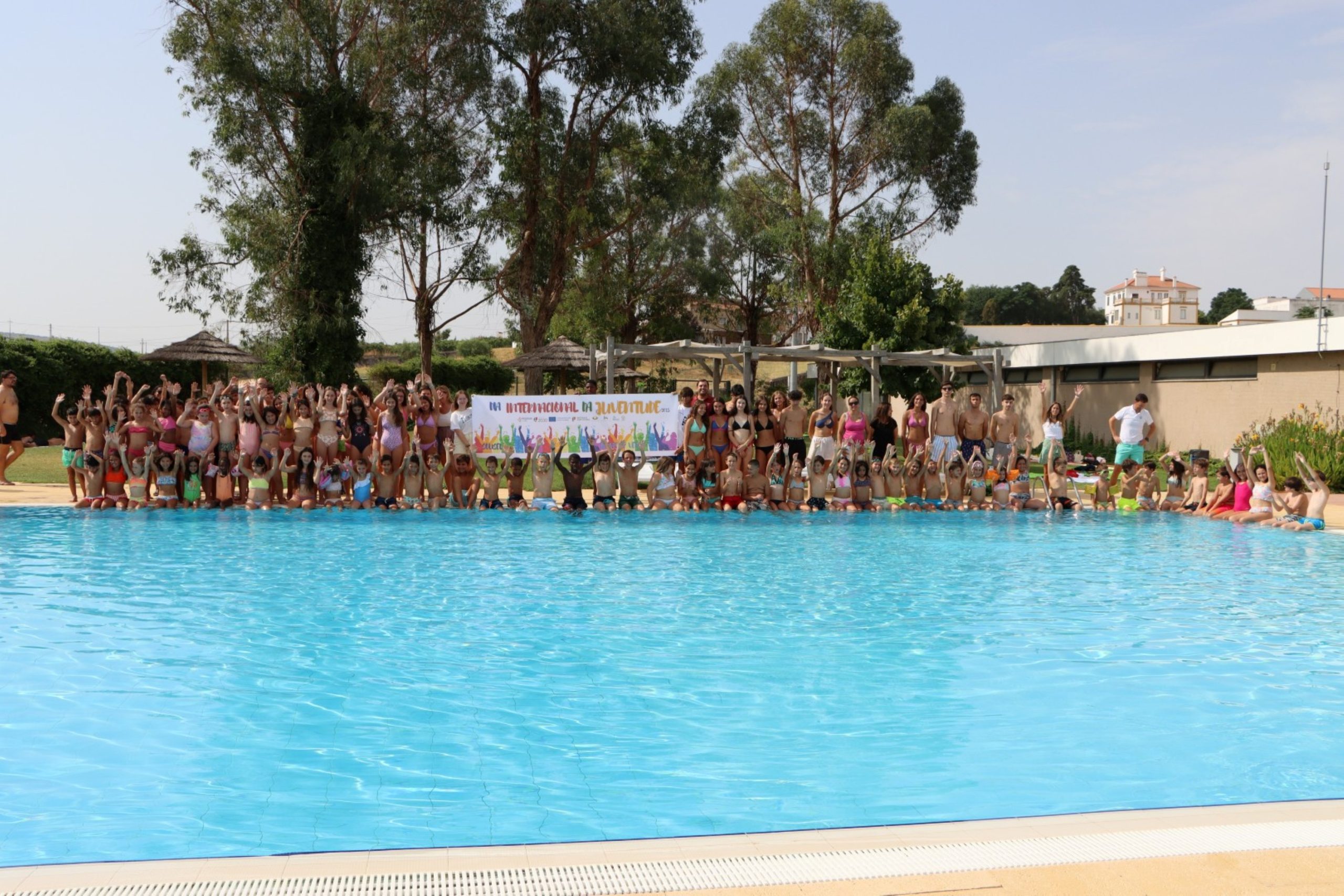 Dia Mundial da Juventude celebrado com mergulhos e boa disposição