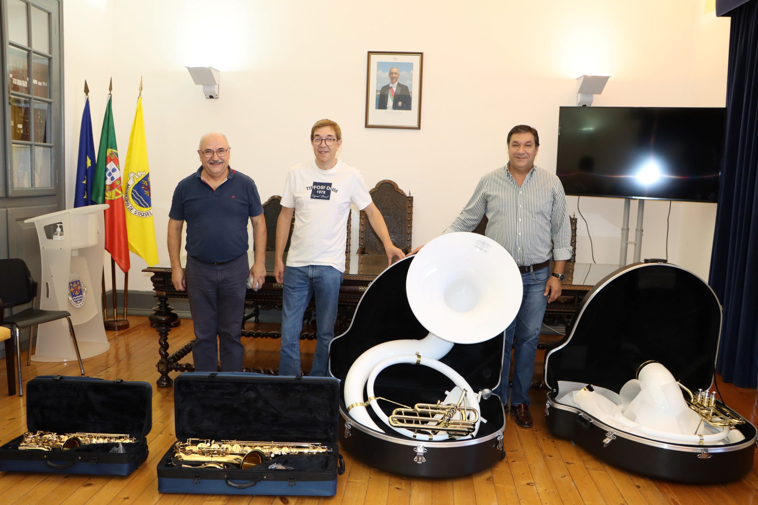 Câmara Municipal apoia Banda dos Bombeiros com aquisição de instrumentos musicais